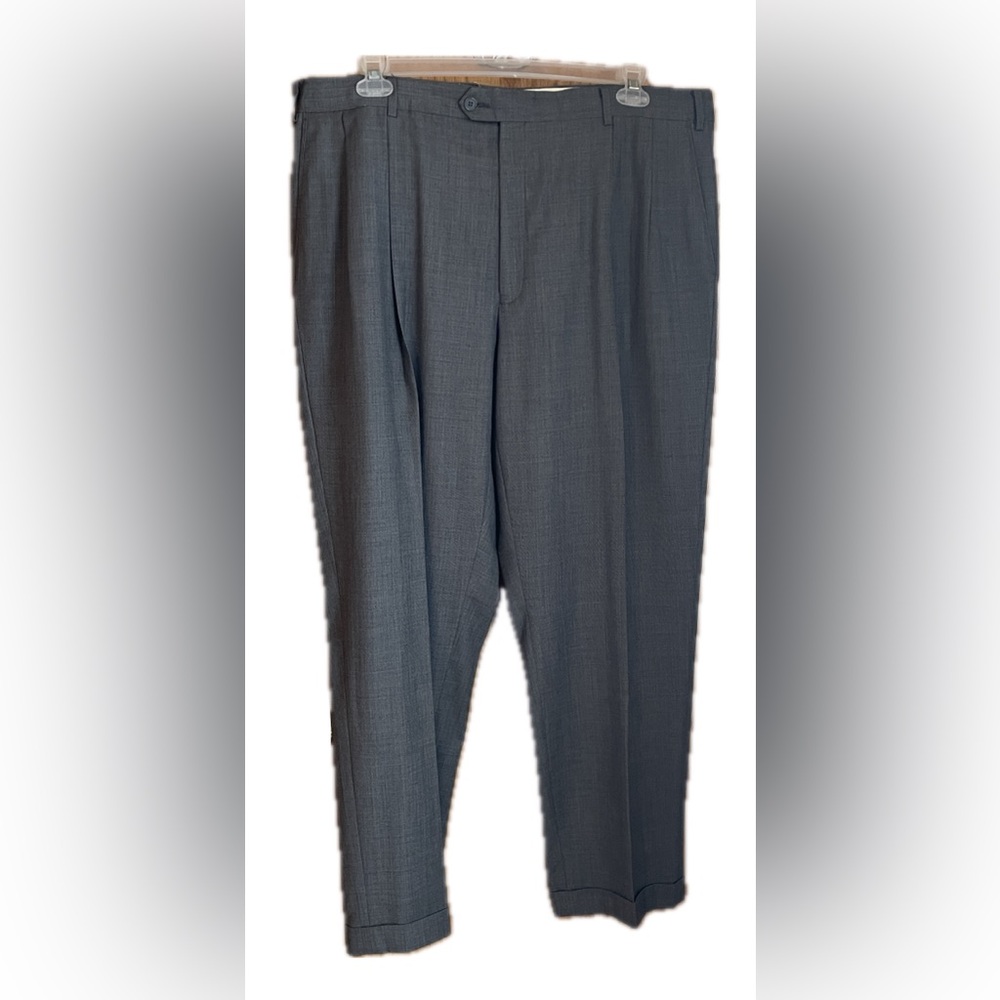 Men’s Stylish Enro Gray Trousers, size 42W Reg